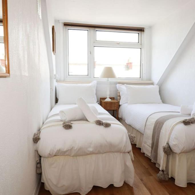 Gorgeous House In Newquay Walking Distance From Fistral Beach Esterno foto